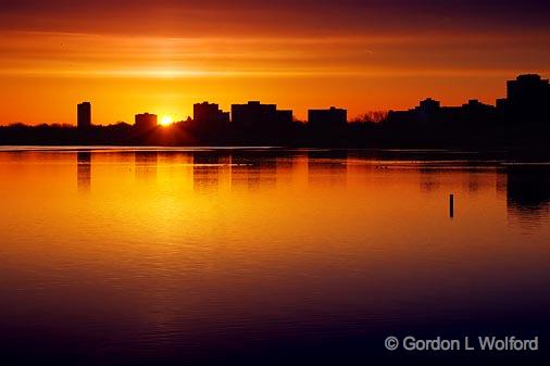 Ottawa Sunrise_15820.jpg - Photographed along the Ottawa River at Ottawa, Ontario - the capital of Canada.